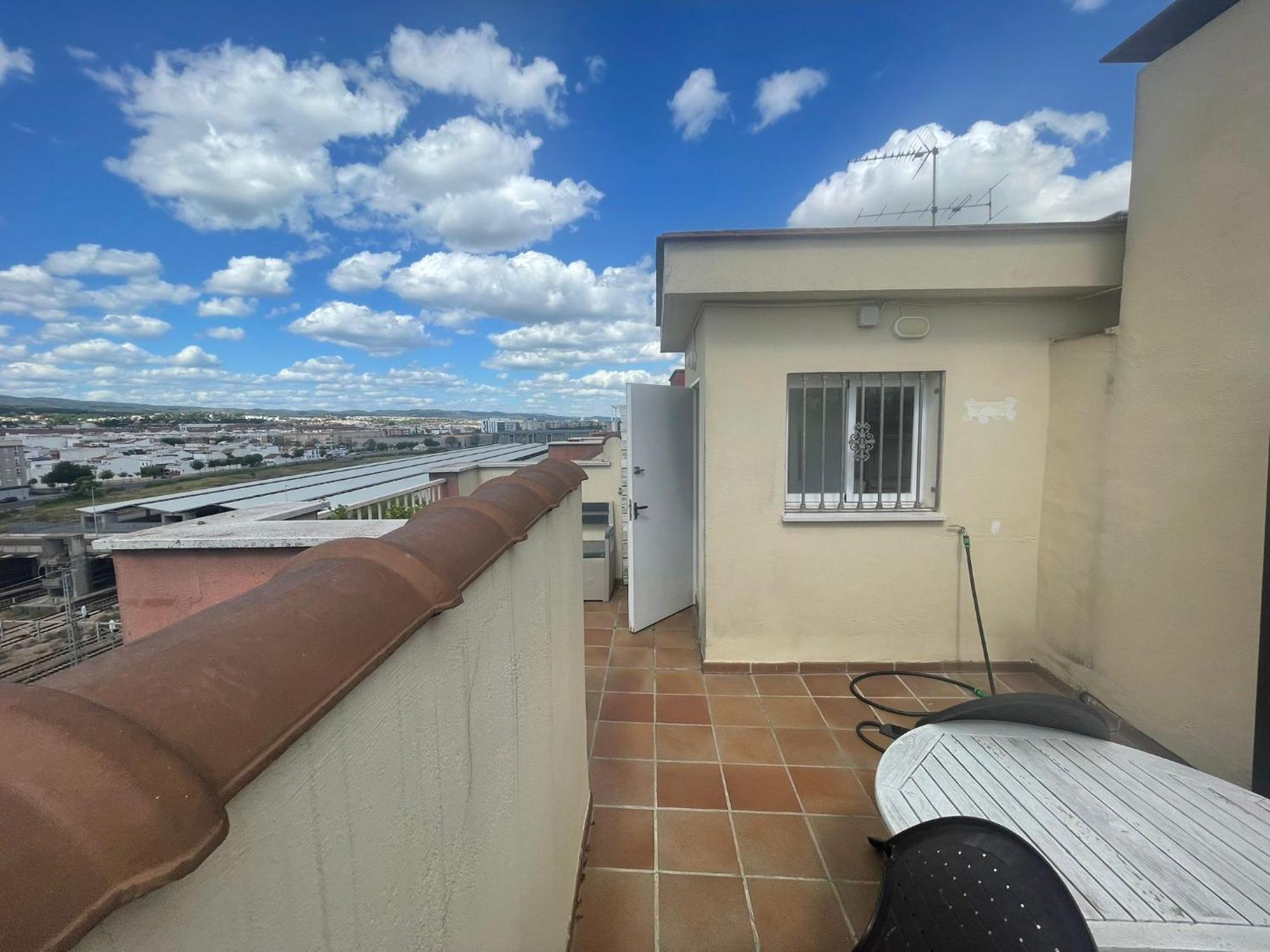 Atico Duplex Mirasierra Renfe 50 M Centrico * Córdoba